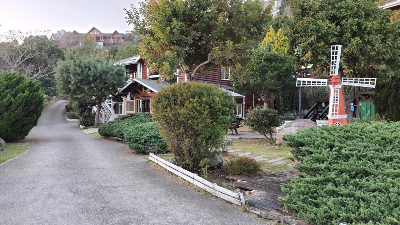 ヨセミテ パーク B&B 仁愛郷 エクステリア 写真