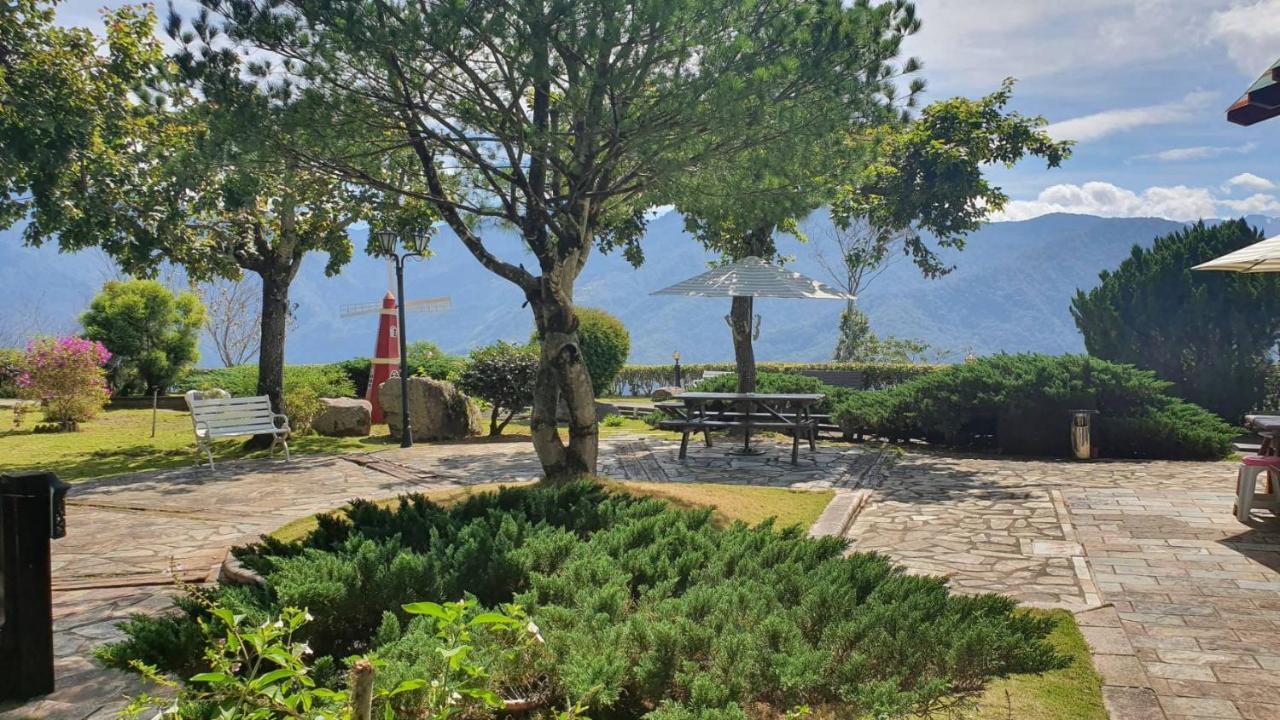 ヨセミテ パーク B&B 仁愛郷 エクステリア 写真